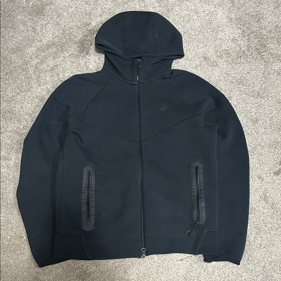 Nike Other - Black Nike Tech Hoodie